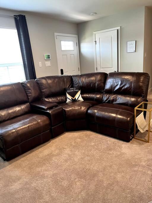 Family Friendly 4Br Home Near Ft Gregg Adams Vsu Petersburg Extérieur photo